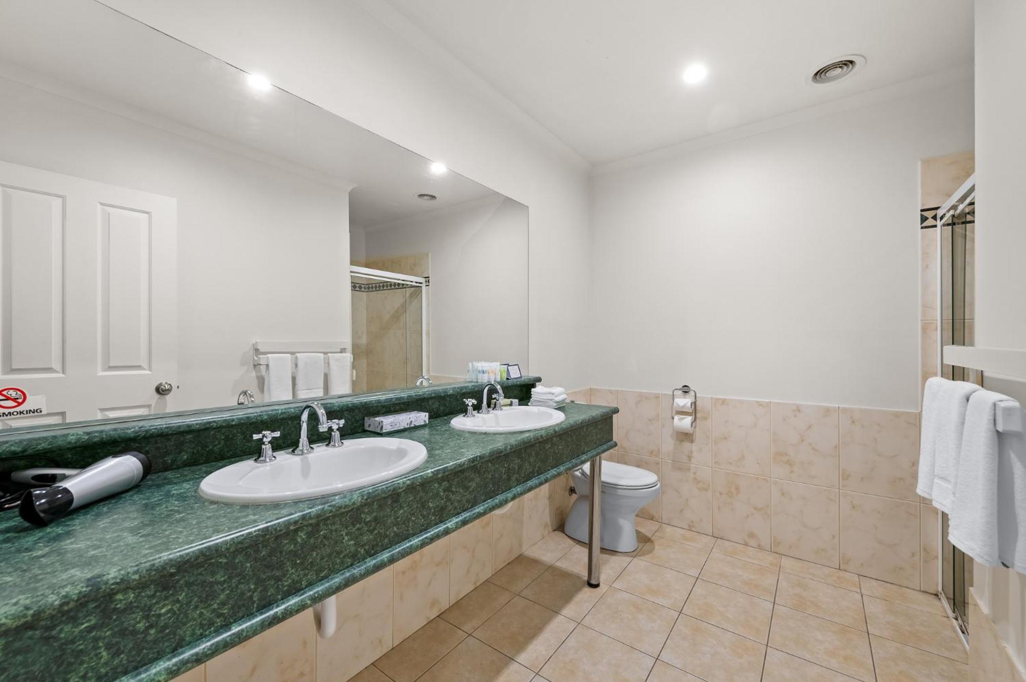 Rowville International Hotel Esterno foto