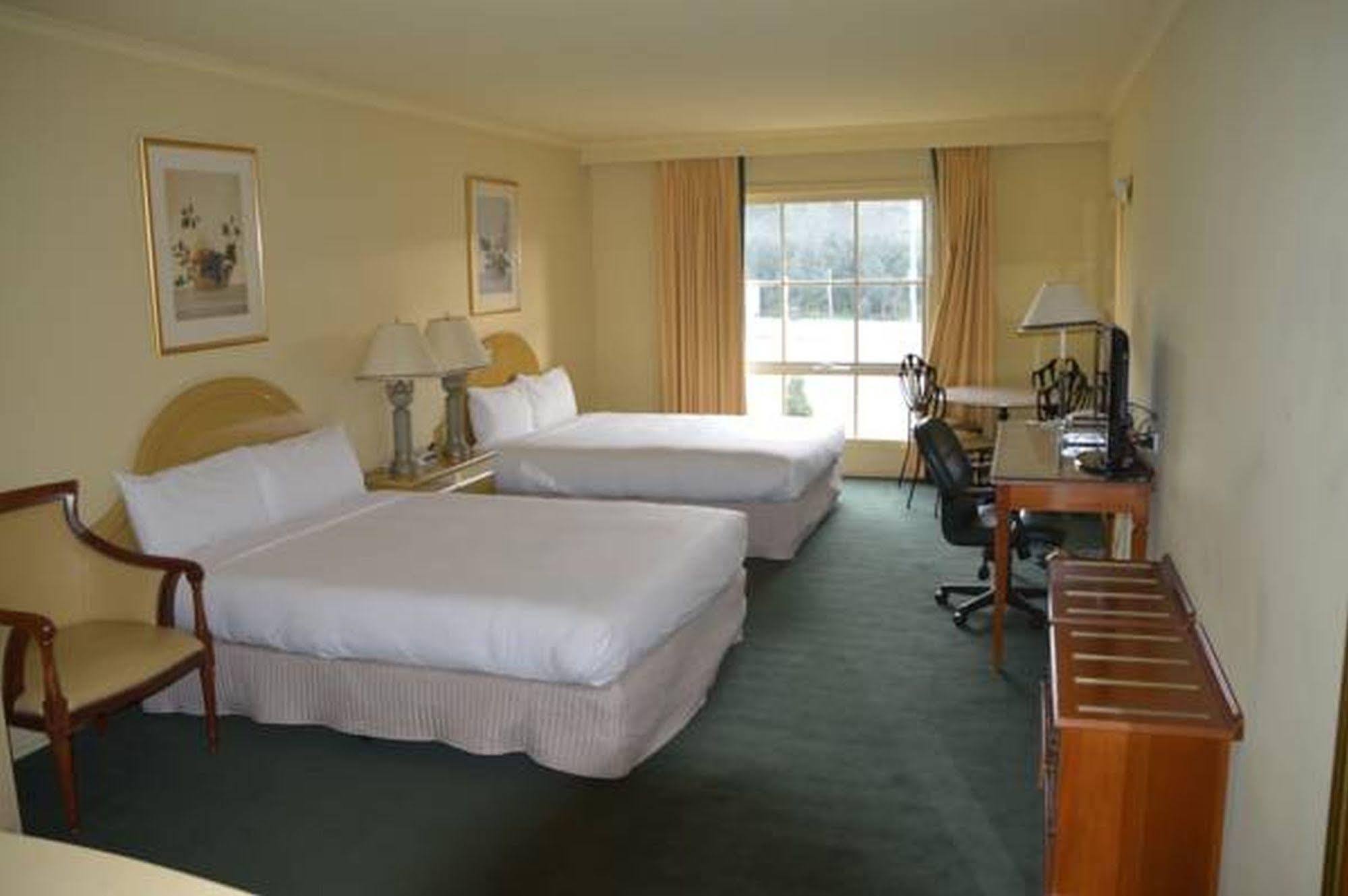 Rowville International Hotel Esterno foto