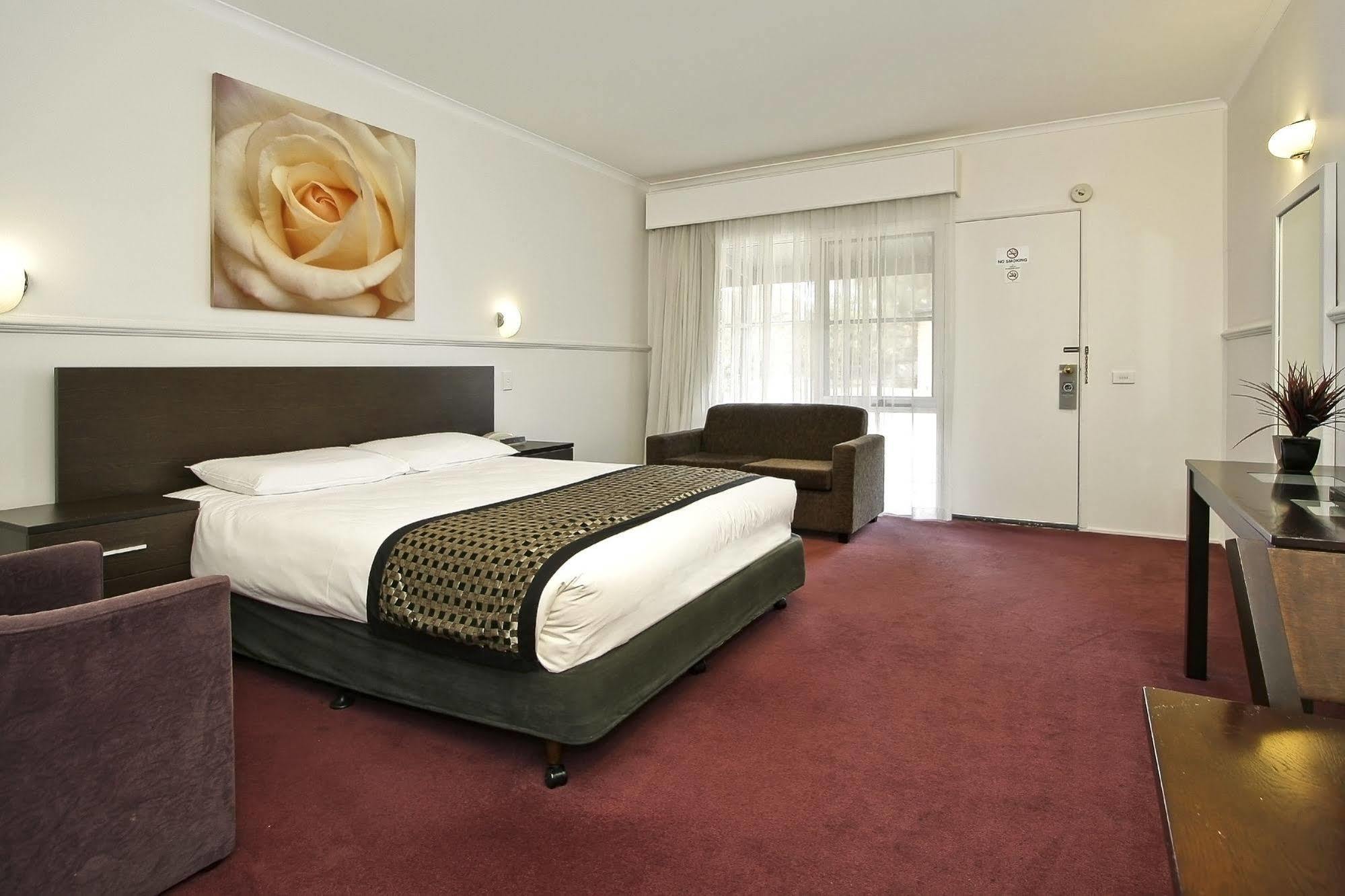Rowville International Hotel Esterno foto