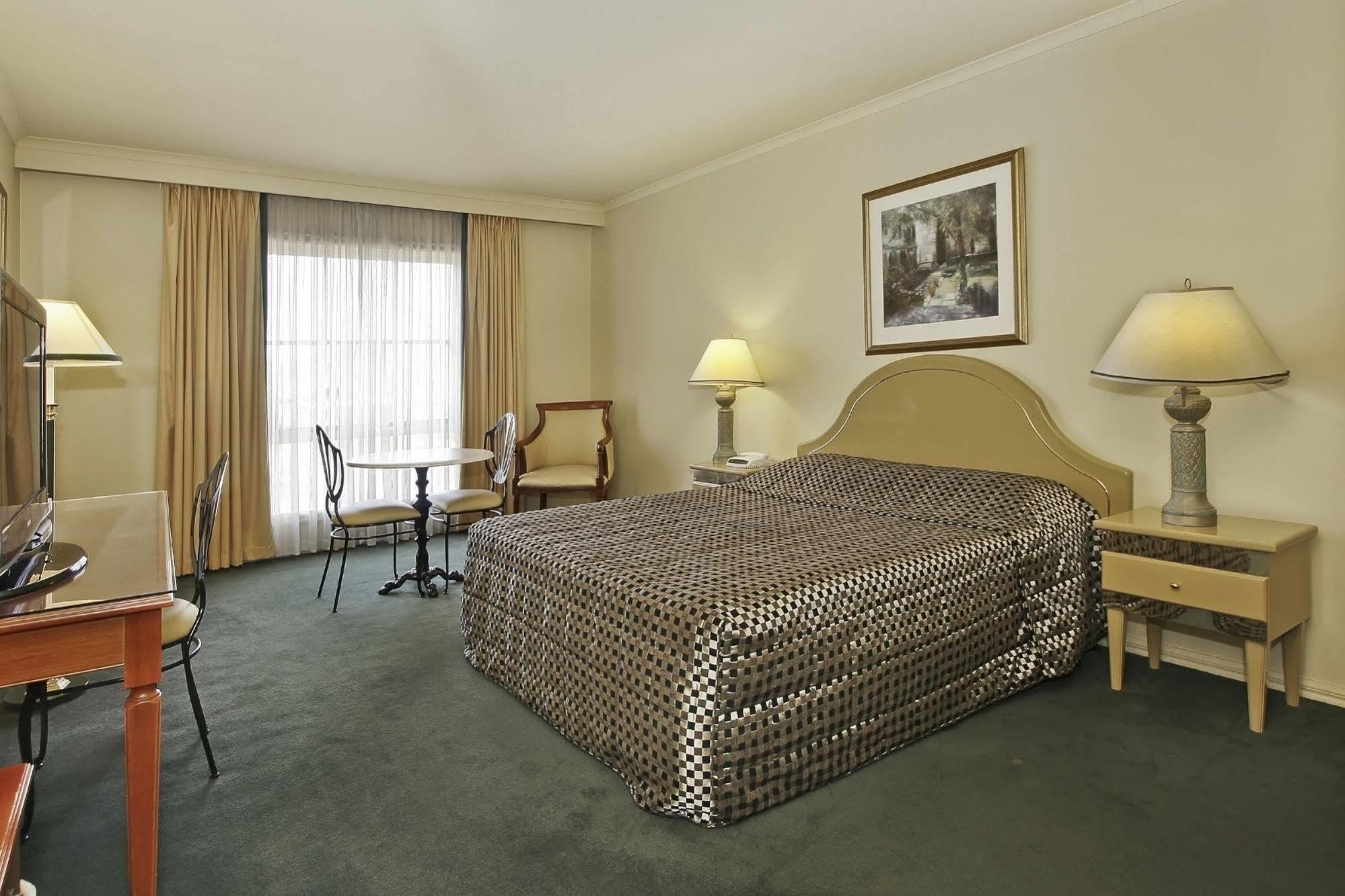 Rowville International Hotel Esterno foto