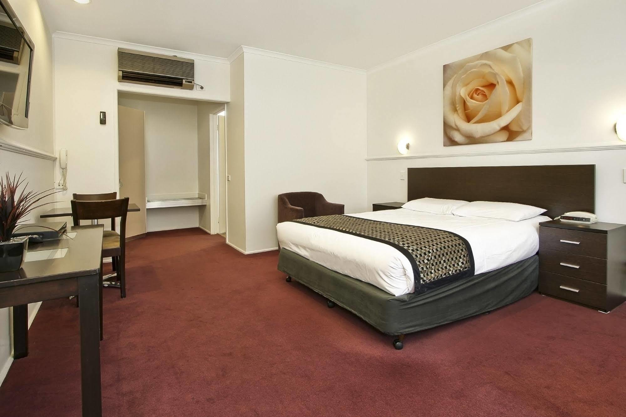 Rowville International Hotel Esterno foto